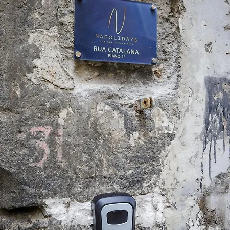 Napolidays Rua Catalana